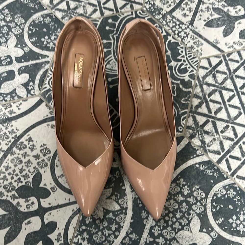 Aquazzura patent nude pump